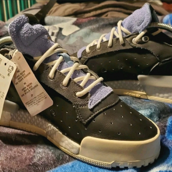 NWOB Adidas Originals Men's Rivalry RM Low Sz 7 - Picture 2 of 10